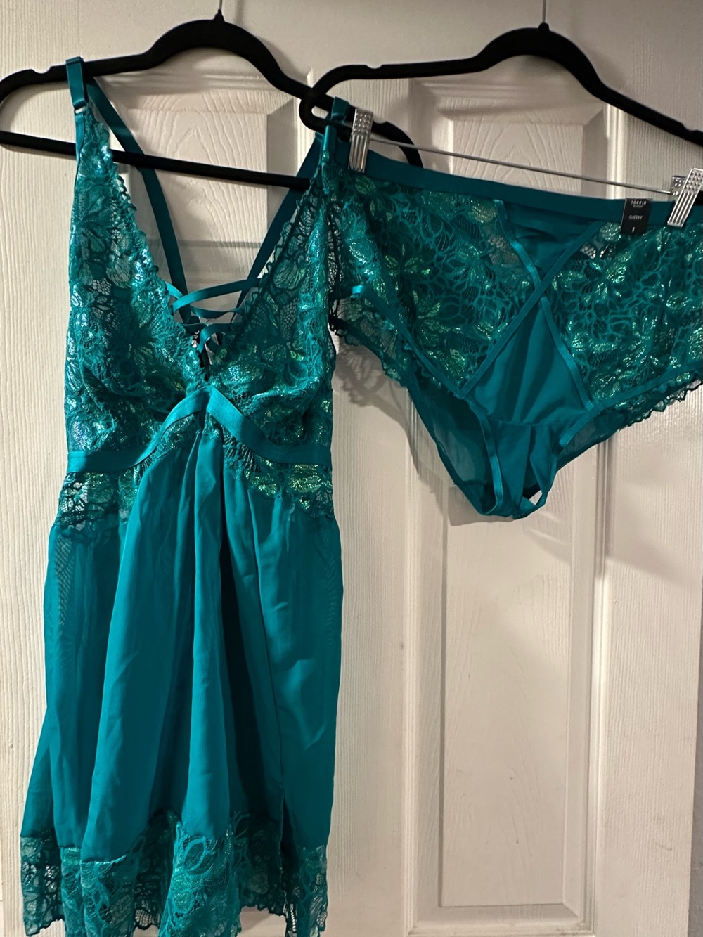 torrid NWT Teal Lace Chemise and Matching Briefs